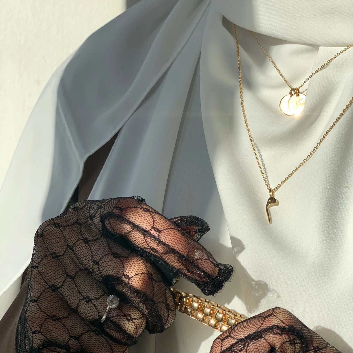Personalized Arabic Letter Necklace Custom Initial Pendant in Arabic Jewellery