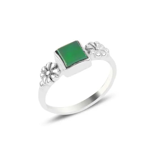 Green Agate Daisy Solitaire Ring