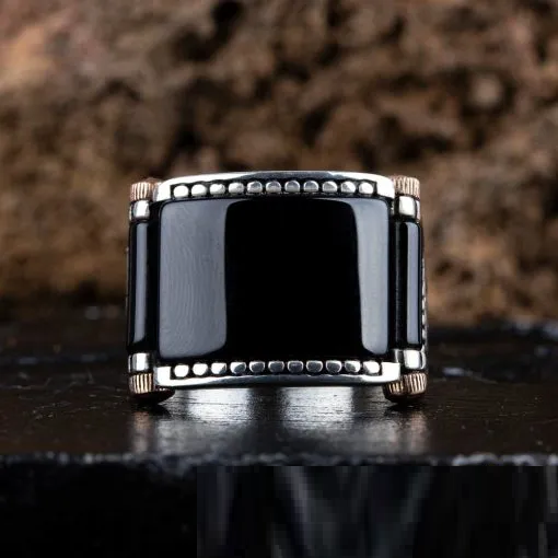 Black Aqeeq Rectangle Cut Silver Ring