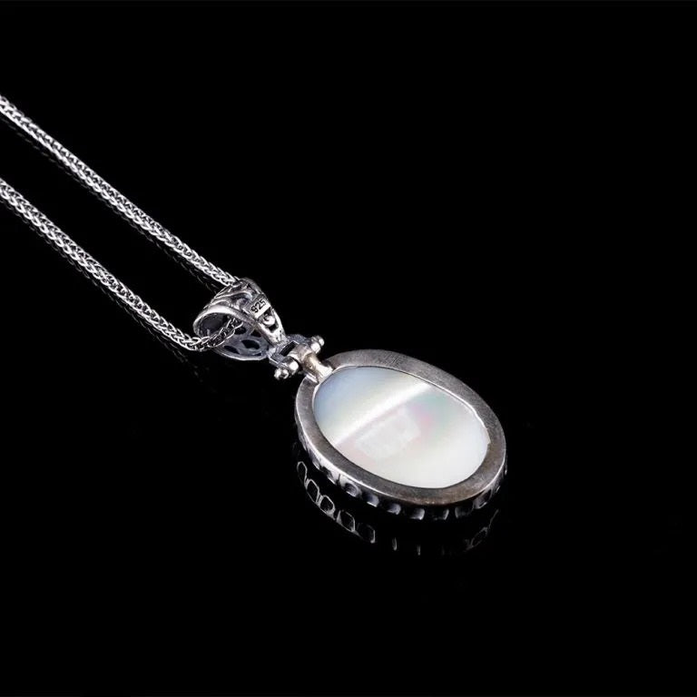 Hasbunallahu Wa Ni’mal Wakeel Mother of Pearl Pendant