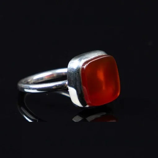 Red Yemeni Aqeeq Square Minimalist Women Ring