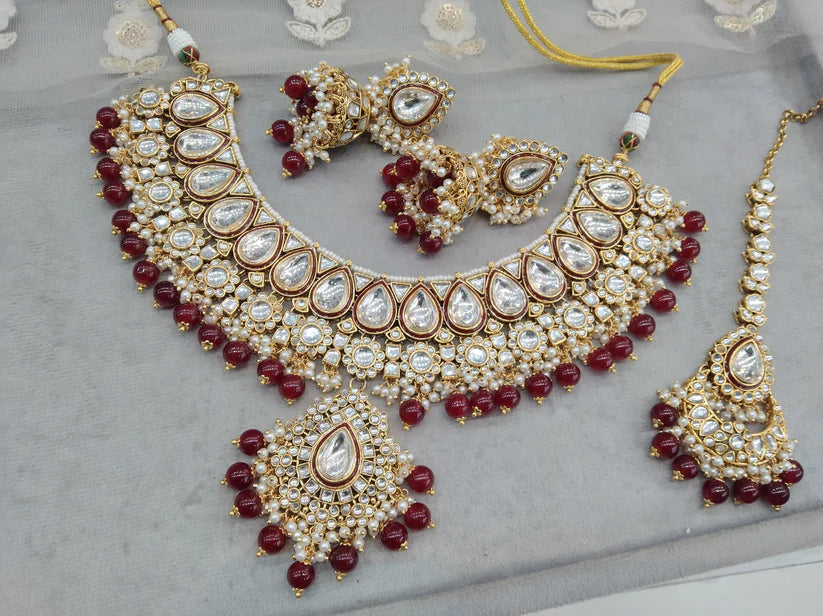 Gold maroon Kundan necklace Set