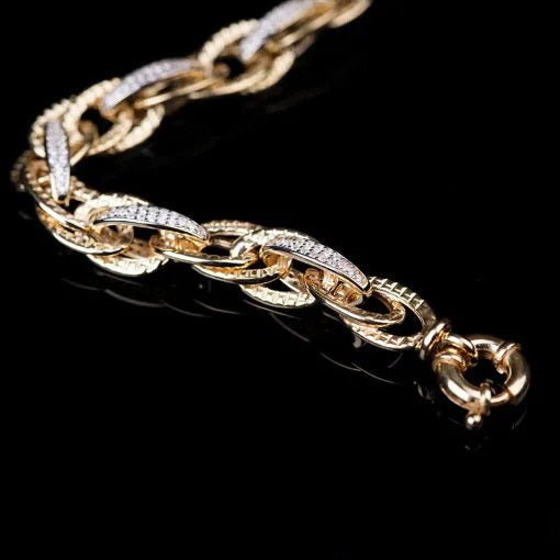 White Zircon Detailed Twist Gold Plated Bracelet For Women