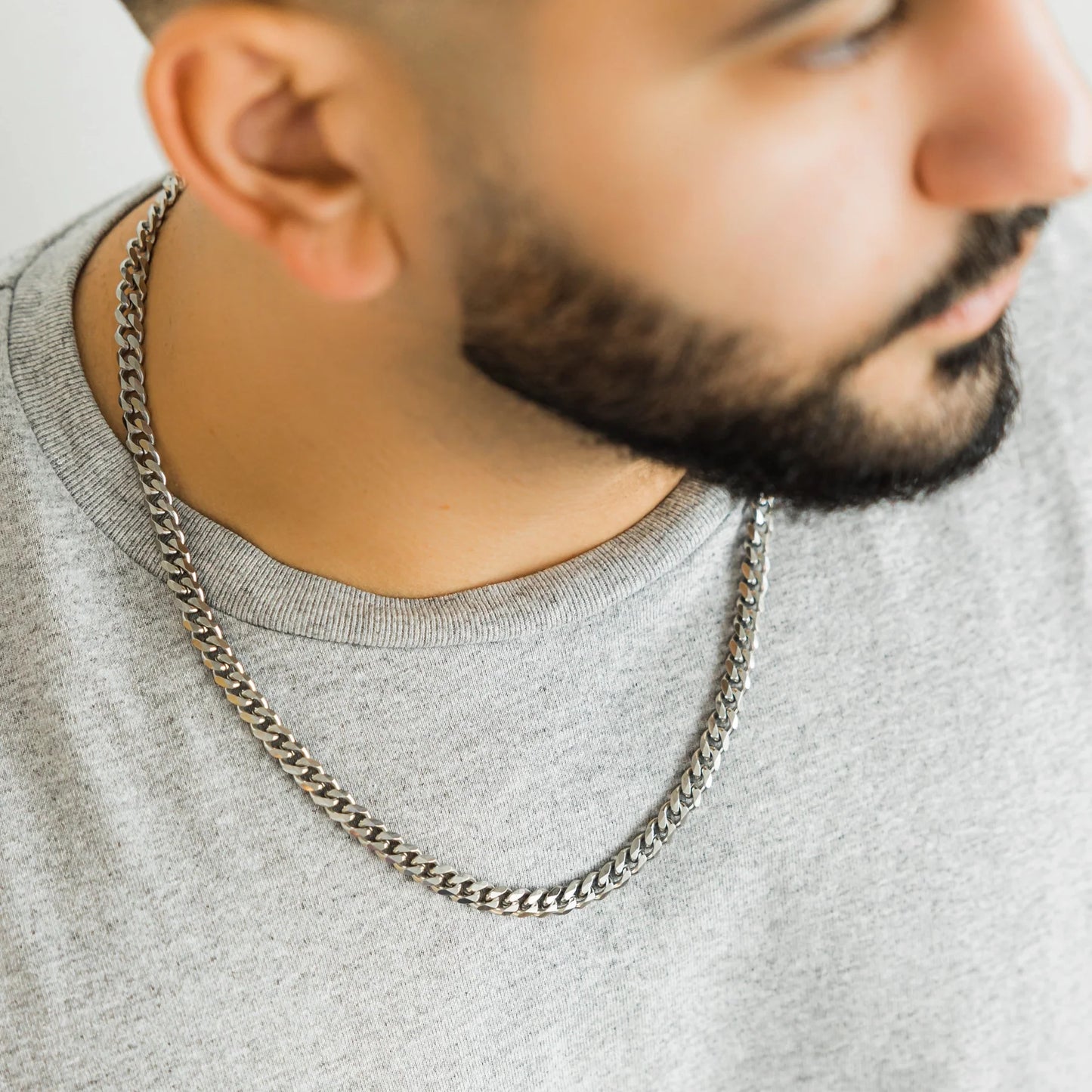 Essential Cuban Chain Necklace  Men