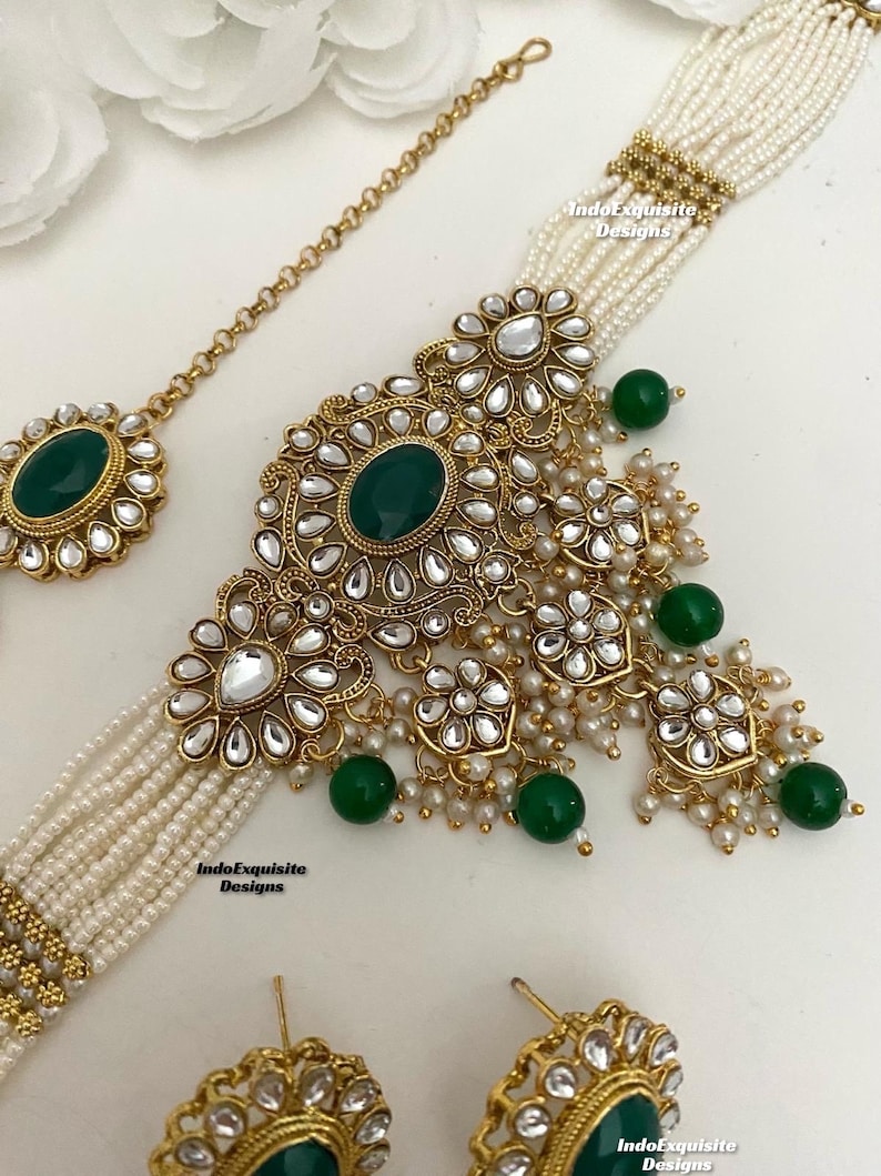 Gorgeous Kundan Pearls Choker Set