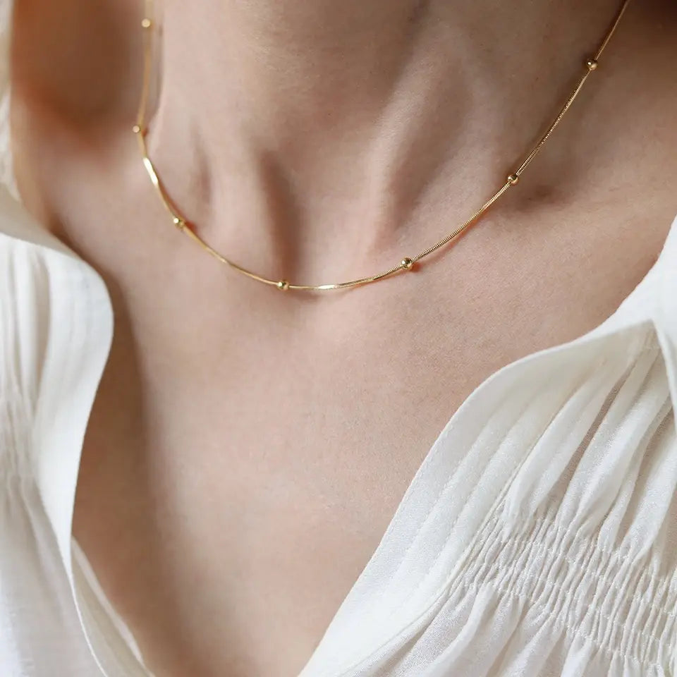 Dainty beaded Necklace